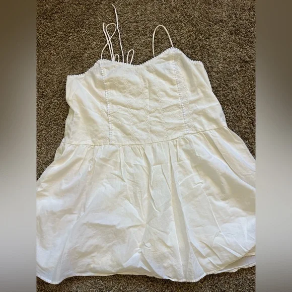 Gap Beautiful Cotton White Sundress Eyelet‎ Dress Size Large - Picture 3 of 7